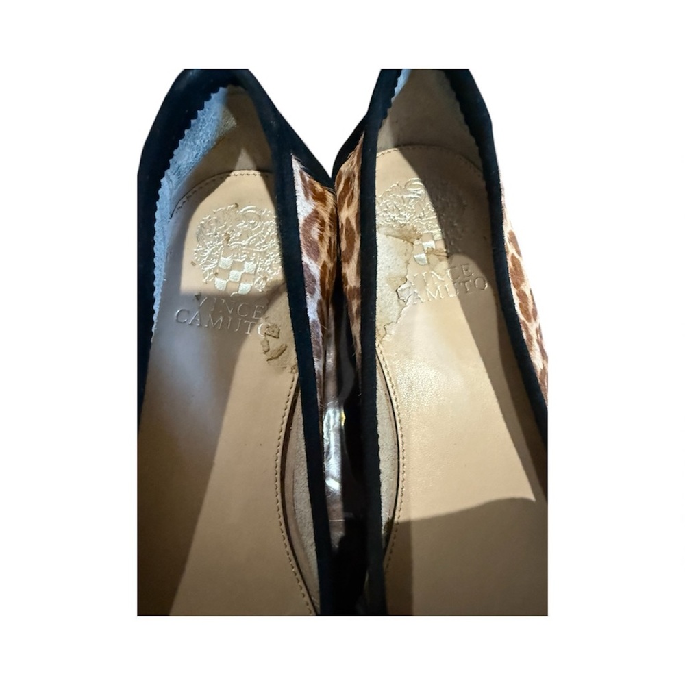 Leopard Print Loafers with Black Strap Vince Camuto size 9 - Picture 4 of 4